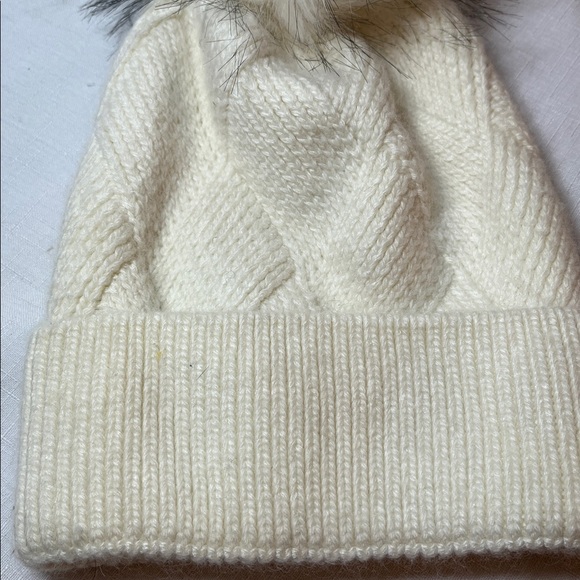 New Knit Toque Hat with Pom Pom - Picture 2 of 5